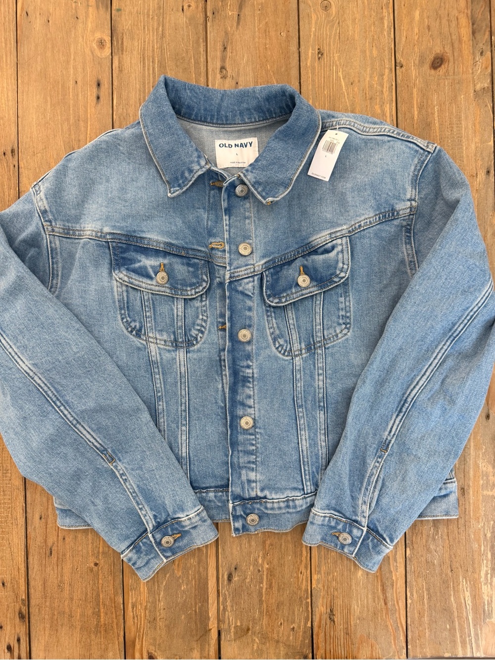 Old navy NWT light wash denim jacket LG classic fall staple casual layering - Picture 2 of 8